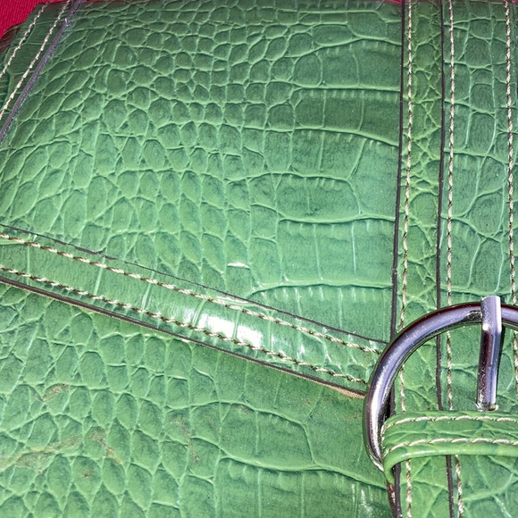 NWT First Issue purse - Picture 9 of 10